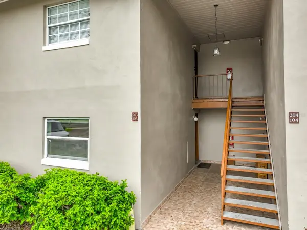 5885 DAHLIA DR #103, Orlando, FL 32807