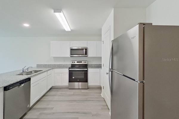 1128 HAYES AVE S, Lehigh Acres, FL 33974