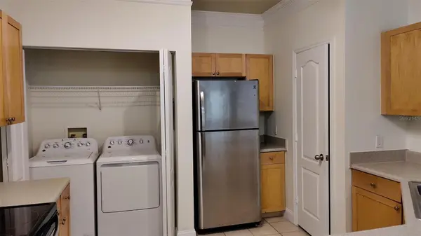 8813 VILLA VIEW CIR #104, Orlando, FL 32821