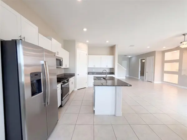 9430 CHANNING HILL DR, Ruskin, FL 33573