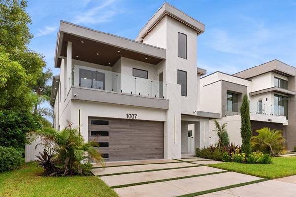 1007 W BRADDOCK ST, Tampa, FL 33603