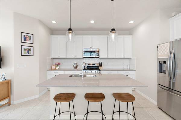 6320 GOLDCOAST AVE, Apollo Beach, FL 33572