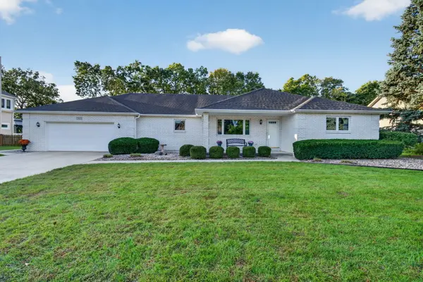 25053 W Mcmillin DR, Channahon, IL 60410