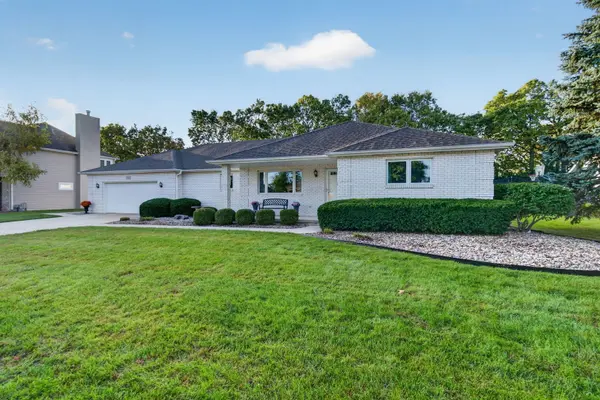 25053 W Mcmillin DR, Channahon, IL 60410