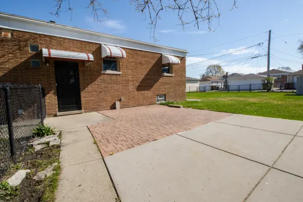 2337 Park AVE, North Riverside, IL 60546