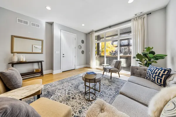 2438 N Western AVE #1, Chicago, IL 60647