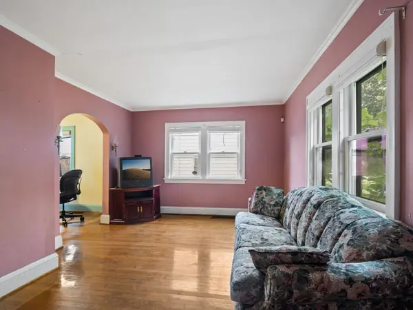 3153 Maryland AVE S, Saint Louis Park, MN 55426