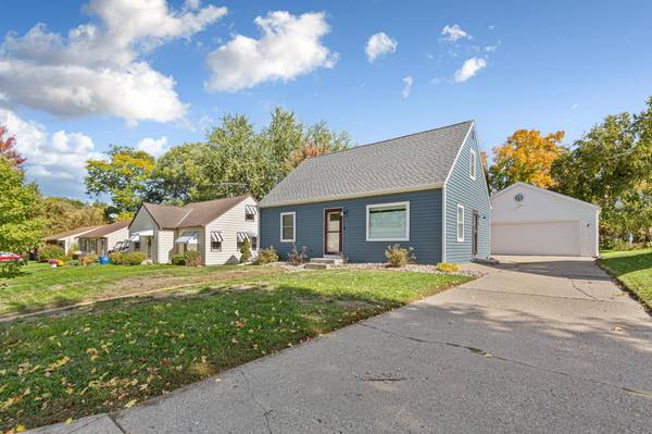 1531 Roosevelt AVE, Red Wing, MN 55066