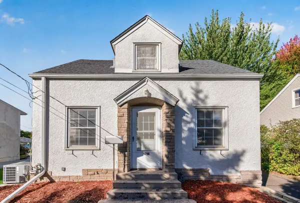 3716 Hayes ST NE, Columbia Heights, MN 55421