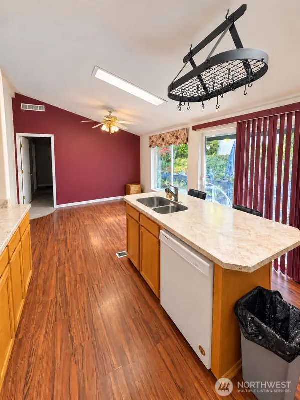 2 Crystal PL, Omak, WA 98841