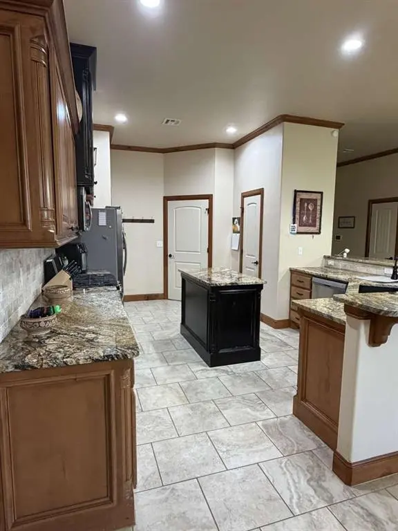 371 Bailey ST, Blanchard, OK 73010