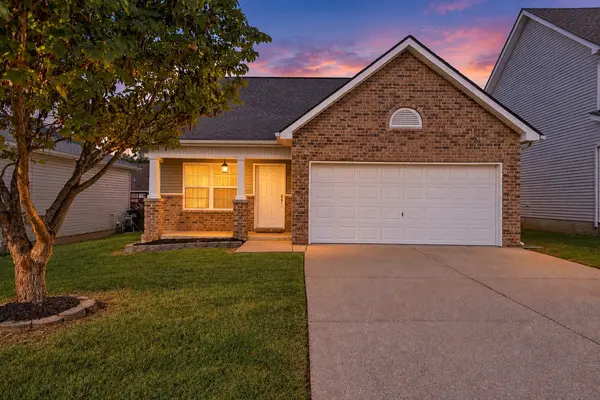 1606 Allston Dr, Murfreesboro, TN 37128
