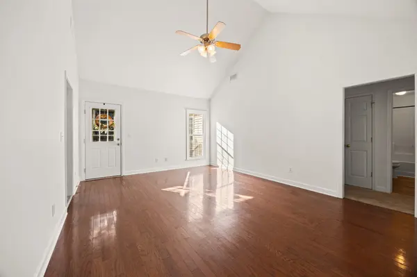 1140 Summerville Cir, Thompsons Station, TN 37179