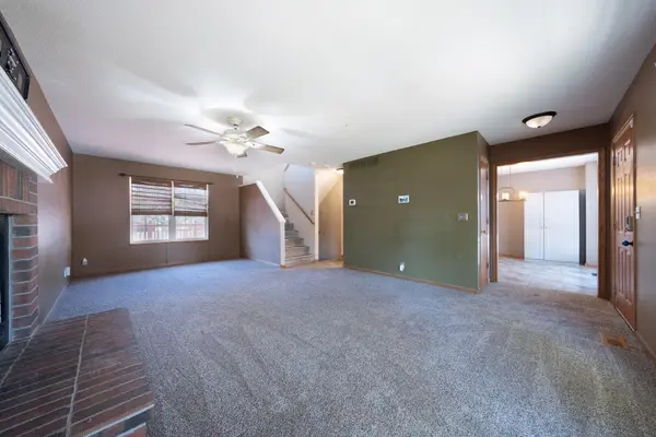 10629 W Harvest Ct, Wichita, KS 67212