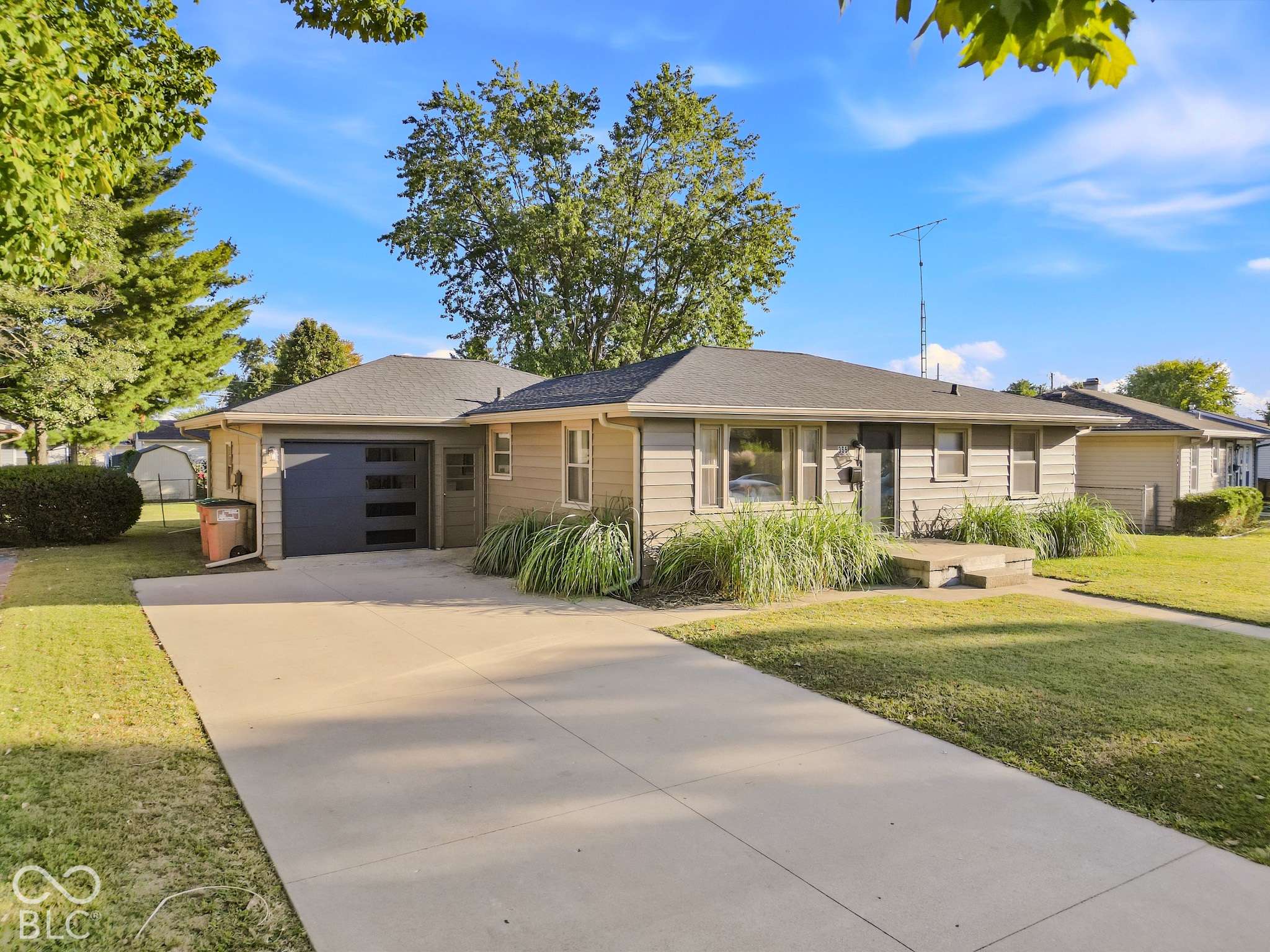 385 S Brooks ST, Columbus, IN 47201