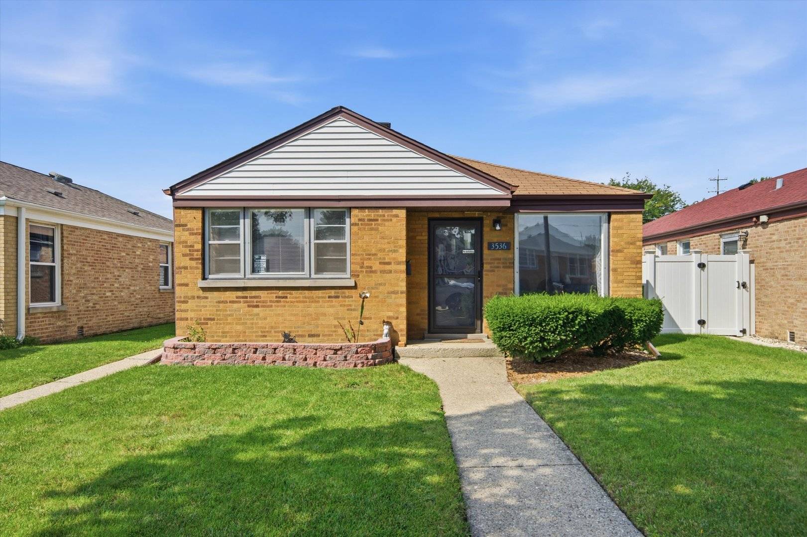 3536 Ernst ST, Franklin Park, IL 60131