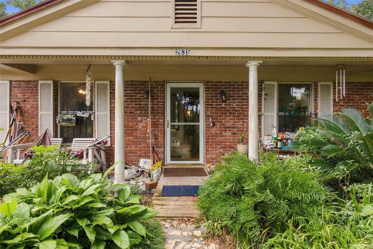 2647 MCINTOSH RD, Dover, FL 33527
