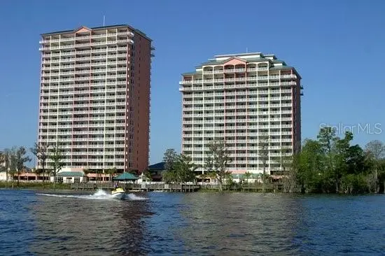 13427 BLUE HERON BEACH DR #1804, Orlando, FL 32821