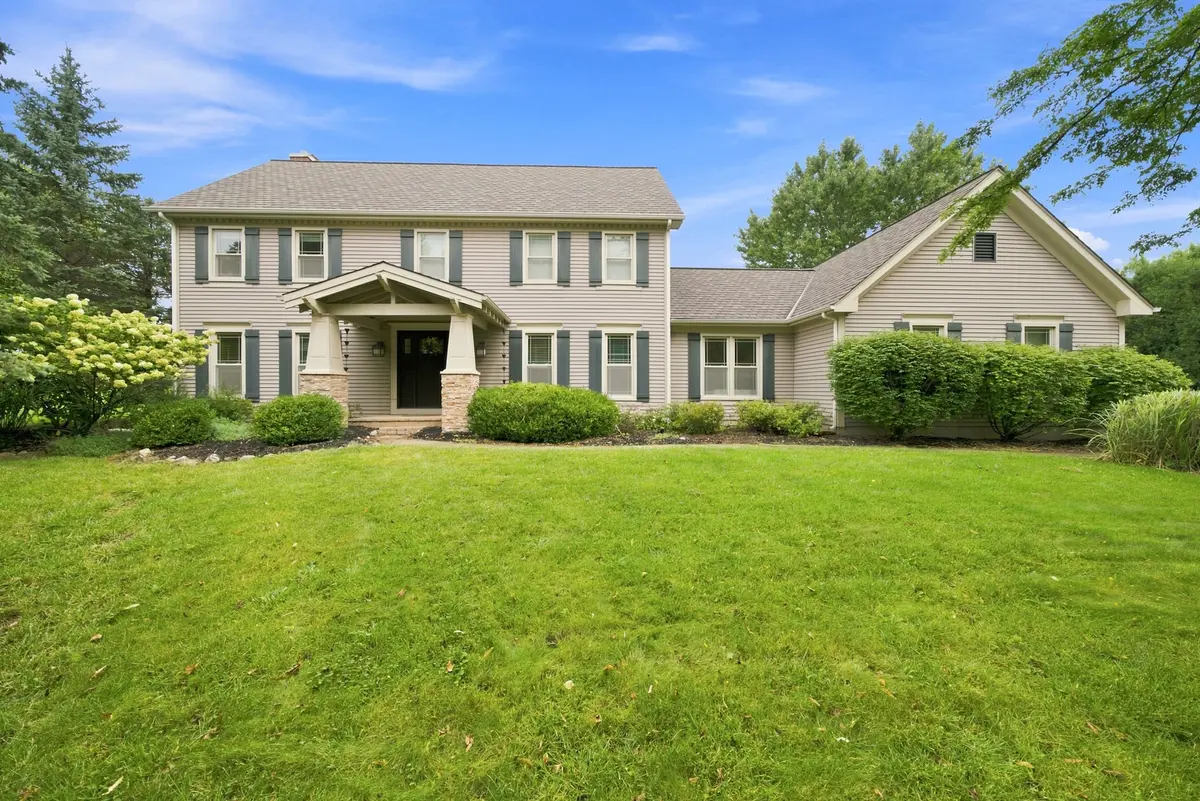 662 Bent Ridge LN, Barrington, IL 60010