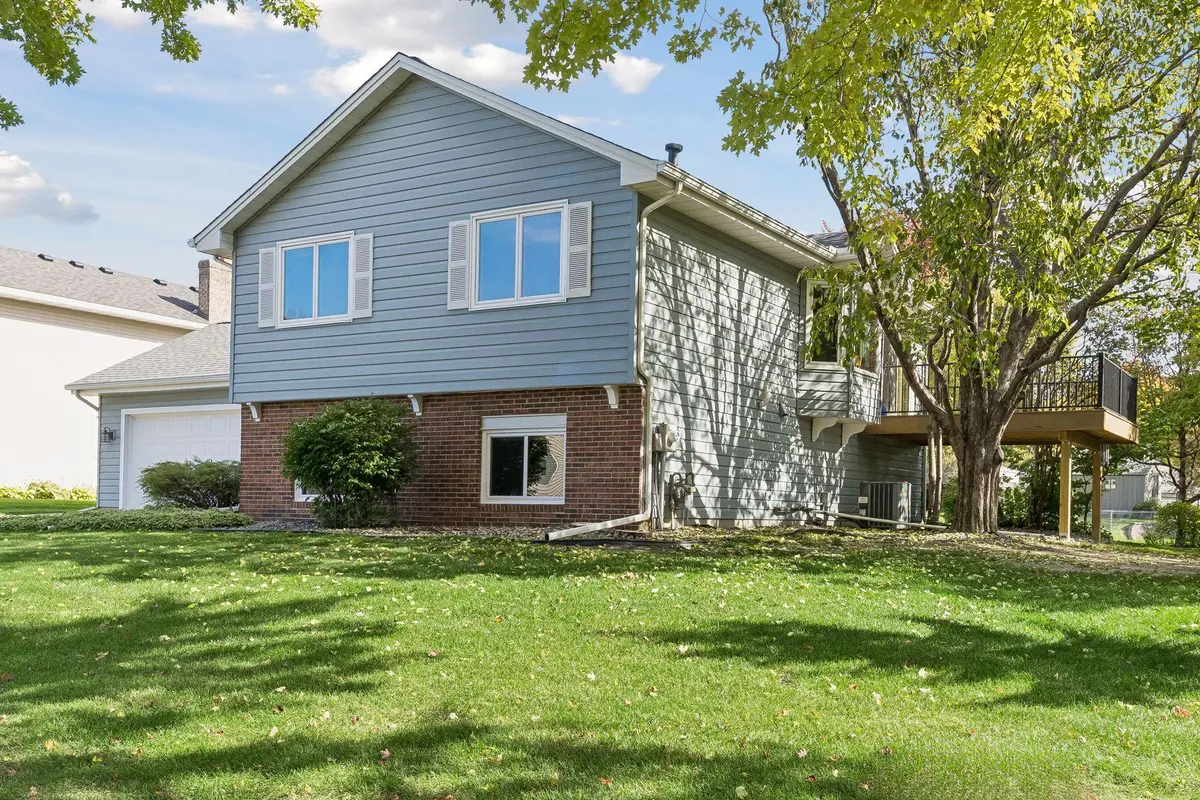 11910 44th AVE N, Plymouth, MN 55442