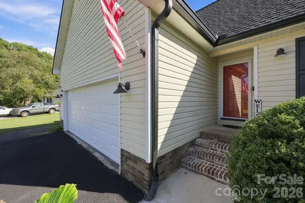 245 Castle Keep RD, Salisbury, NC 28146