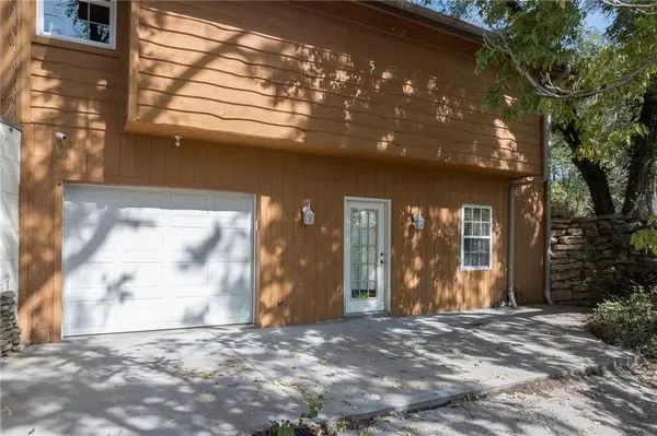 608 N 3rd ST, Wathena, KS 66090