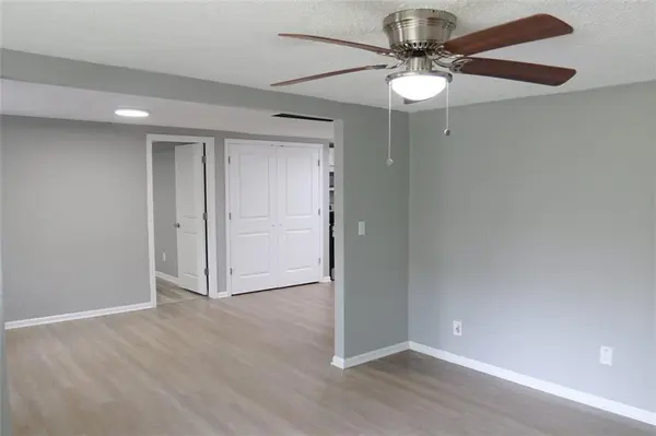 5231 N MERRIMAC AVE, Kansas City, MO 64151