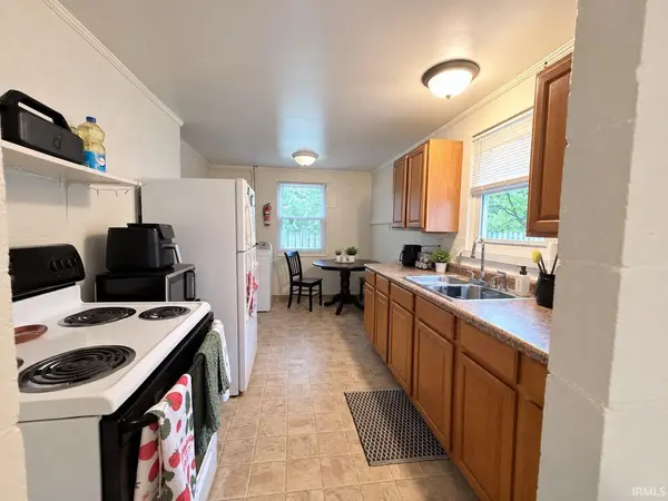 102 N Clark ST, Bloomington, IN 47401