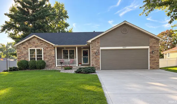 607 Parker ST, Warsaw, IN 46580