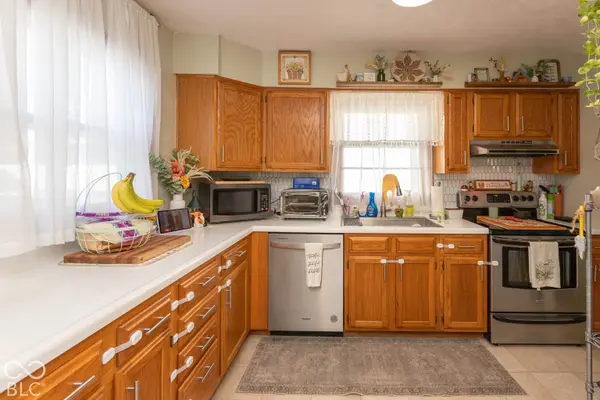 504 E Douglas DR, Brownsburg, IN 46112
