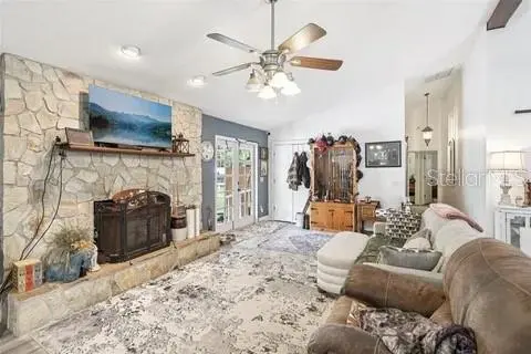 12820 NW 116TH PL, Alachua, FL 32615