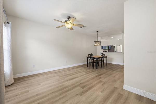 1141 KENNEWICK CT, Wesley Chapel, FL 33543