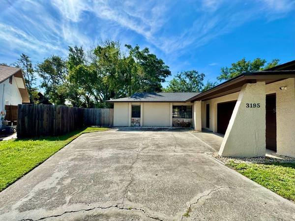 3195 CHAMBLEE LN, Clearwater, FL 33759