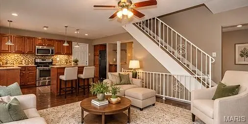 1627 Williamsburg DR, Barnhart, MO 63012