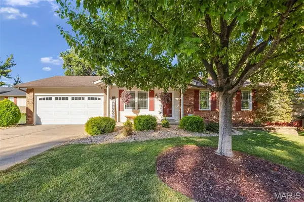 7 Teak CT, St Peters, MO 63376