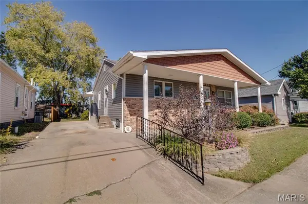 424 W 1st South ST, Carlinville, IL 62626