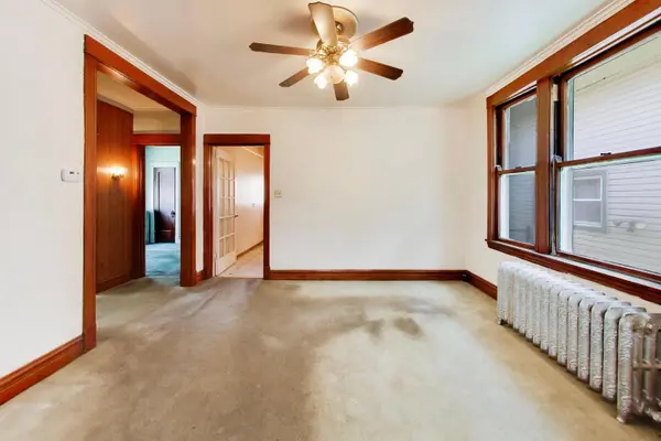 4950 W Fletcher ST, Chicago, IL 60641
