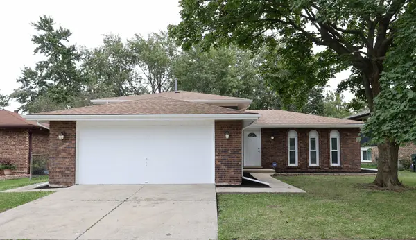 5 Lakewood CT, Park Forest, IL 60466