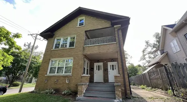 170 S Porter ST #2, Elgin, IL 60120