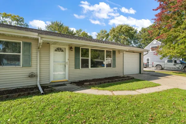 724 Capitol Road, Valparaiso, IN 46385