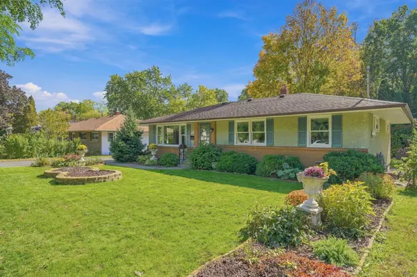 1482 Case AVE, Saint Paul, MN 55106