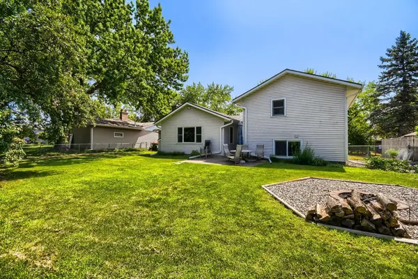 10439 Thrush ST NW, Coon Rapids, MN 55433