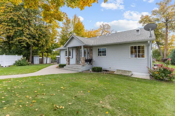 4057 Mille Lacs Pkwy, Isle, MN 56342
