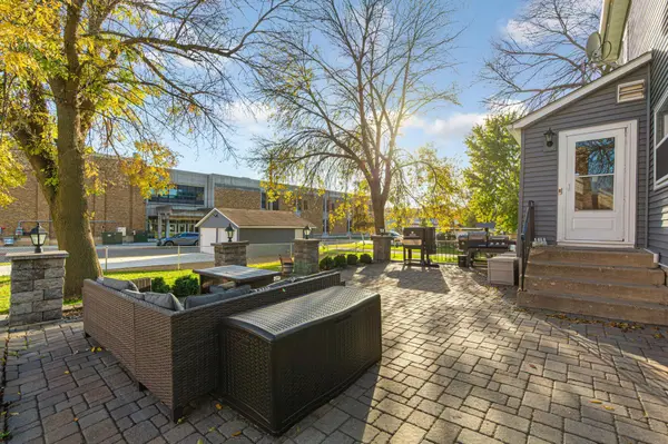212 Boulevard AVE NE, Montgomery, MN 56069