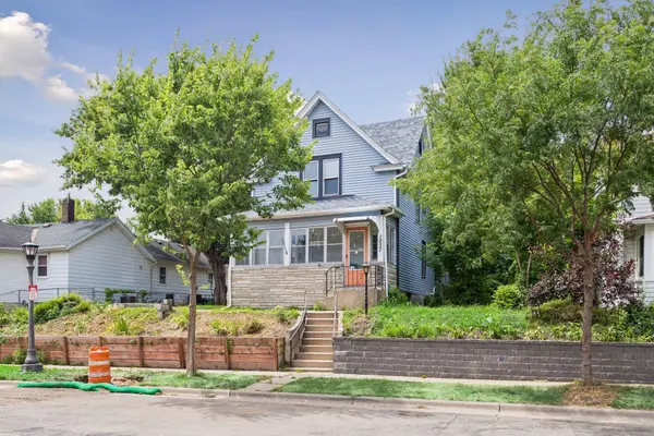 1037 Kent ST, Saint Paul, MN 55117