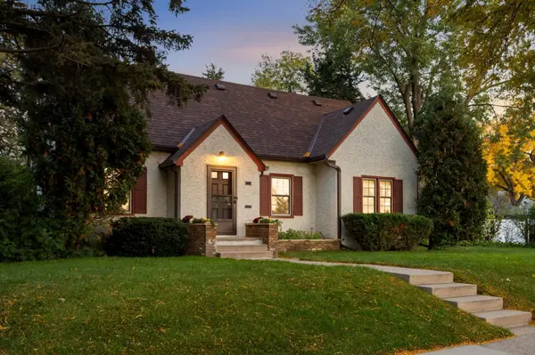 1346 Kent ST, Saint Paul, MN 55117