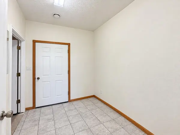 1634 Lessard AVE, Grafton, ND 58237