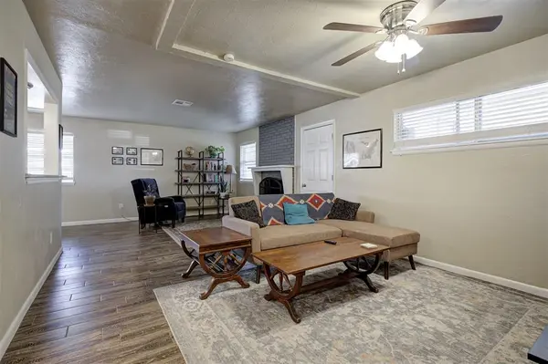 1405 NW 102nd ST, Oklahoma City, OK 73114