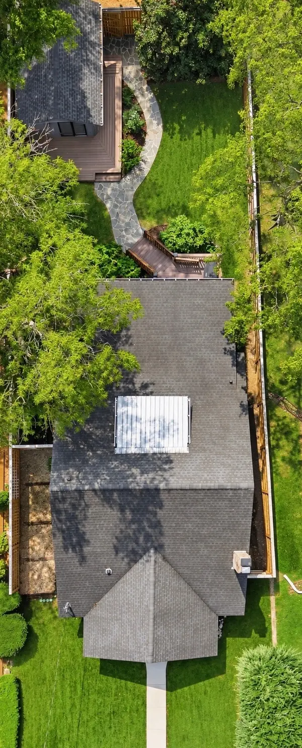 929 Lawrence, Nashville, TN 37204