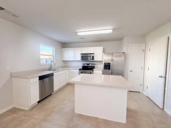 1409 Old Stone Rd, Lebanon, TN 37087